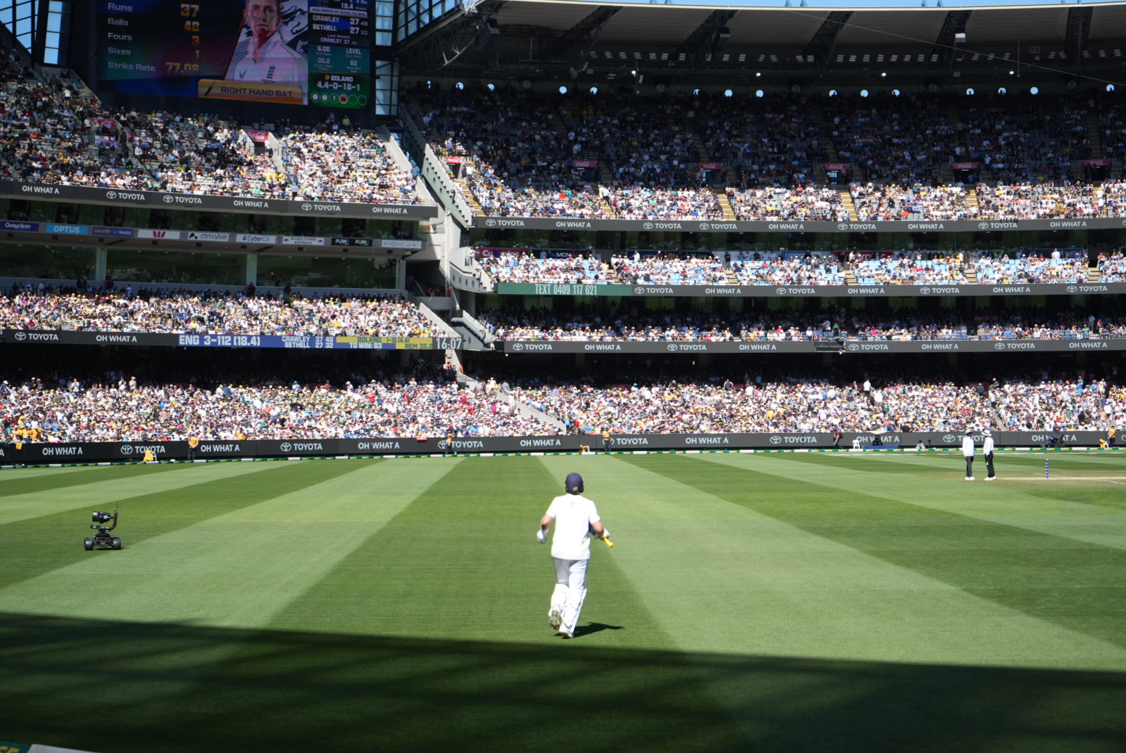 Editorial and story team visual